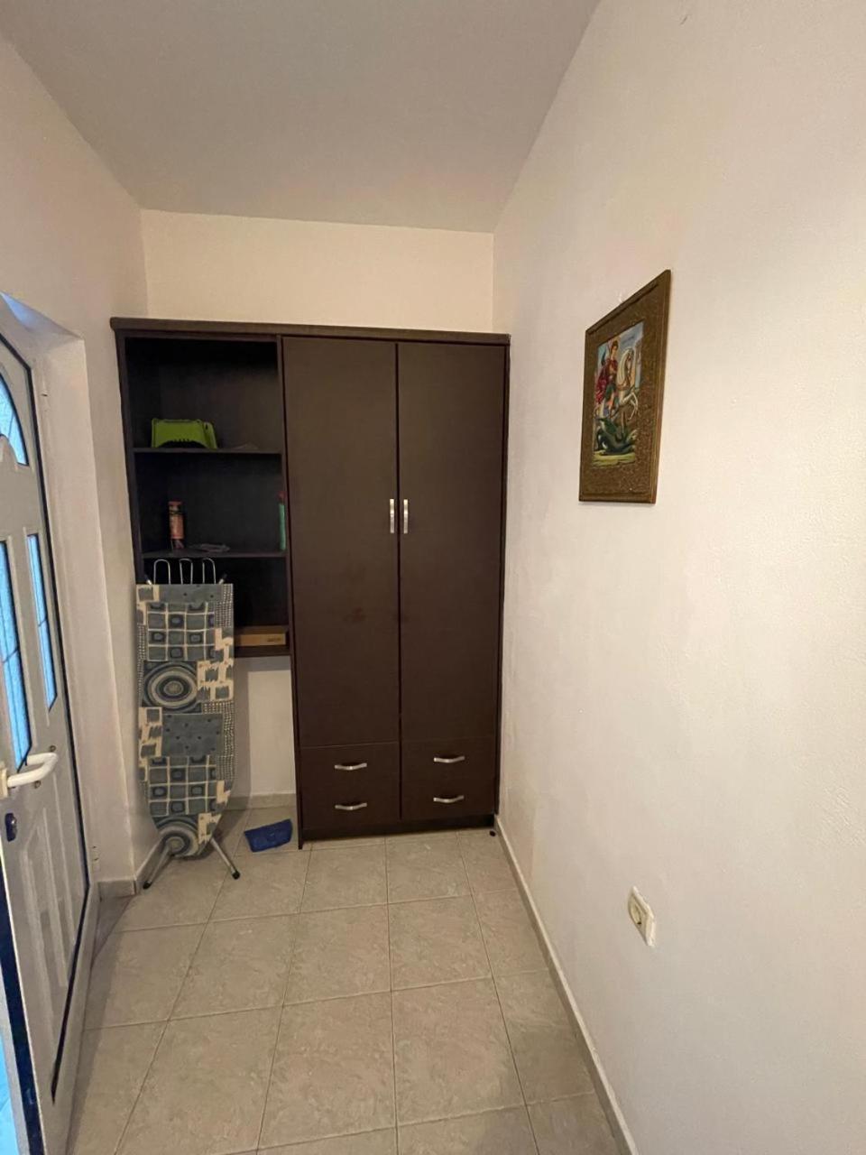 Apartment Anagnostis Finiq